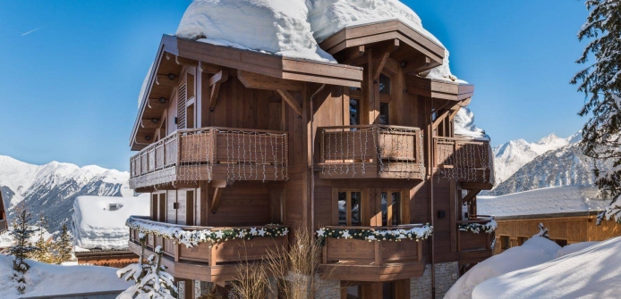 Chalet La Datcha Sprawling Luxury Ski Chalet with Indoor Pool in Courchevel 1850 - Thumbnail image