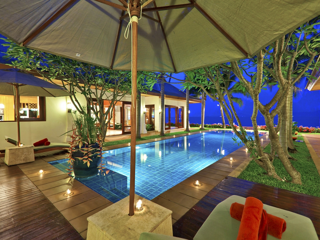 Pool & Ocean View at Dusk