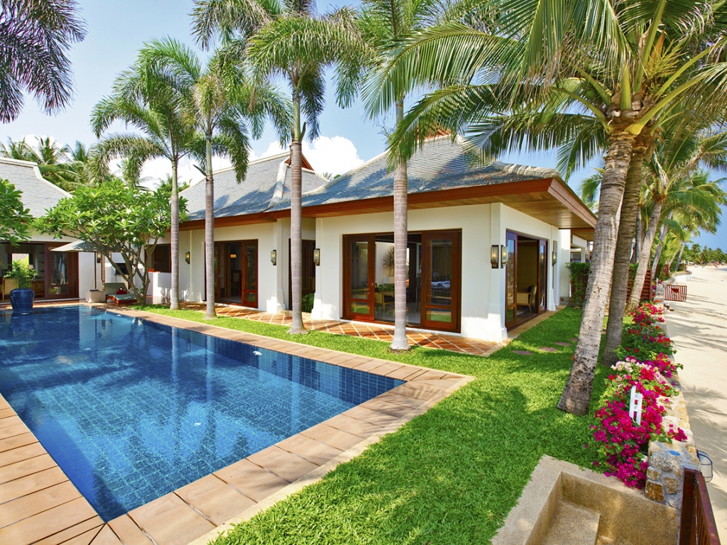 Pool, Villa Exterior & Ocean Views